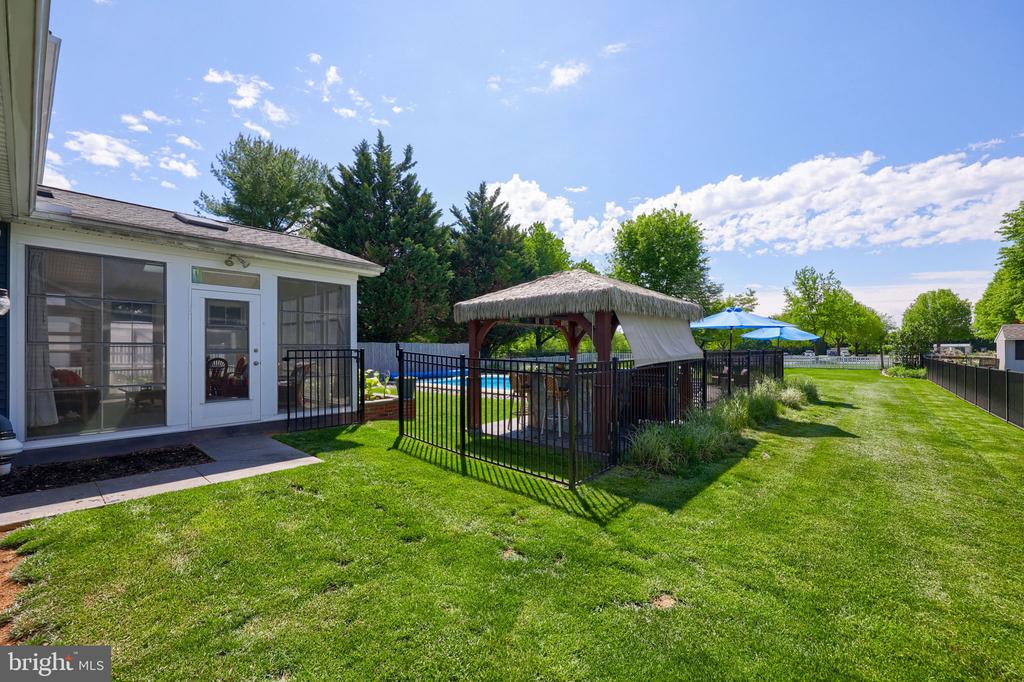 322 POWELL DRIVE
