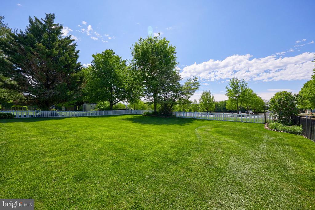 322 POWELL DRIVE