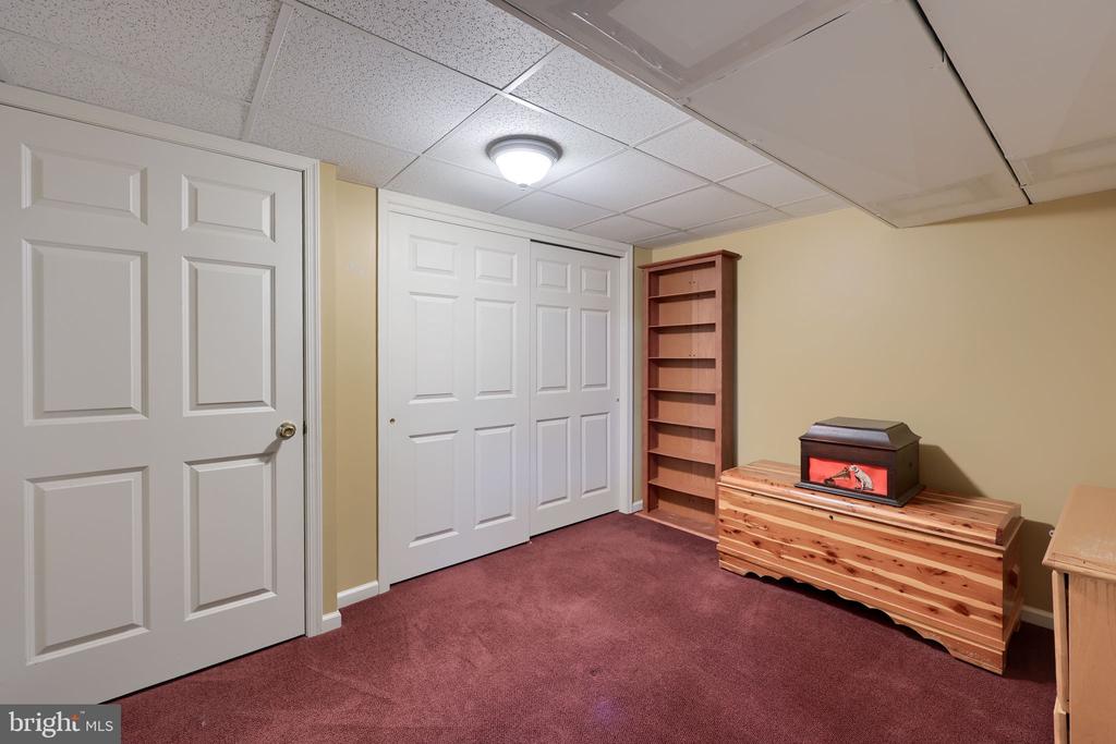 322 POWELL DRIVE