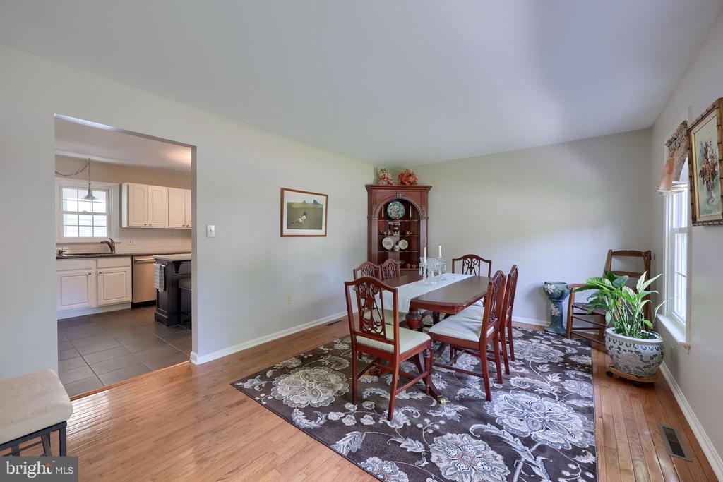 322 POWELL DRIVE