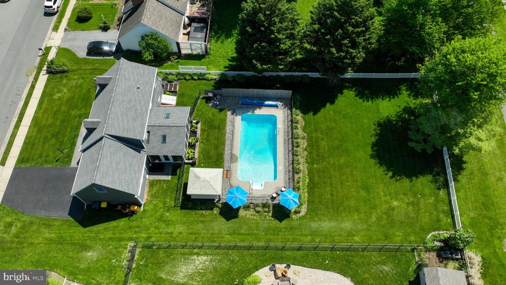 322 POWELL DRIVE