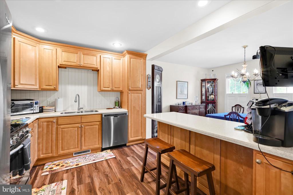 13 SPRING HILL LANE