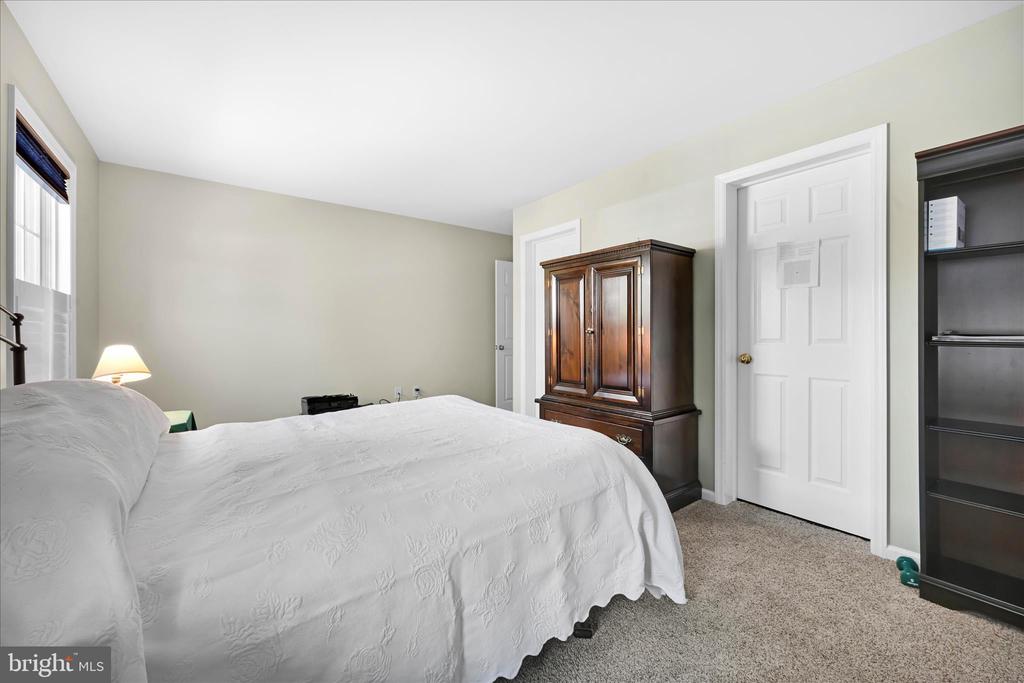 13 SPRING HILL LANE