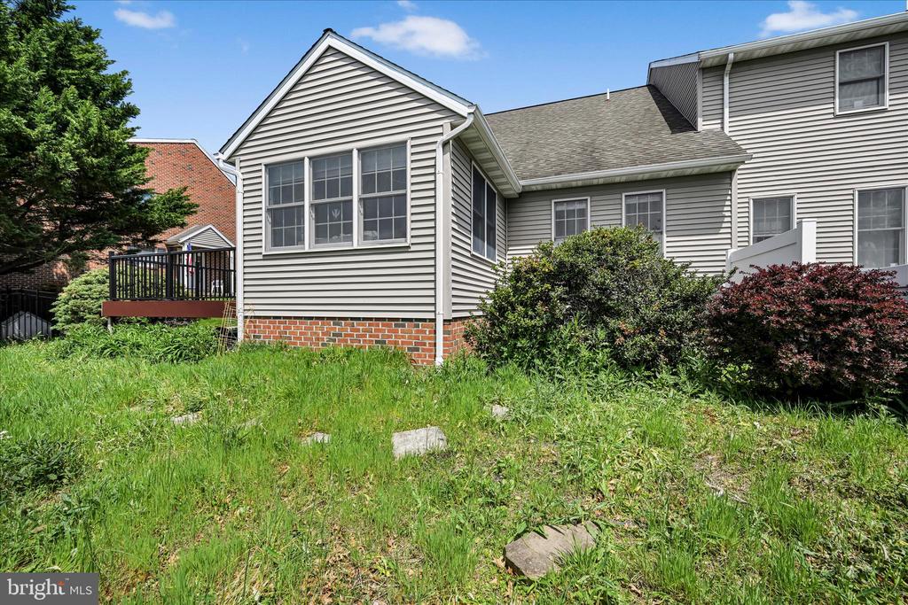 13 SPRING HILL LANE