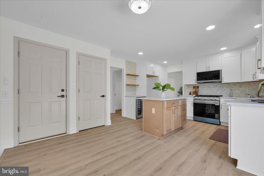 115 SAYBROOKE DRIVE