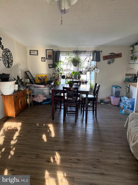 5 CONESTOGA MANOR