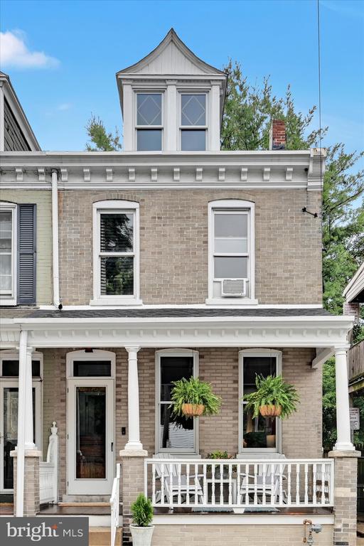 113 NEVIN STREET