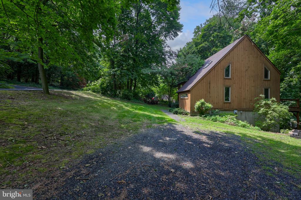 355 ARBOR ROAD
