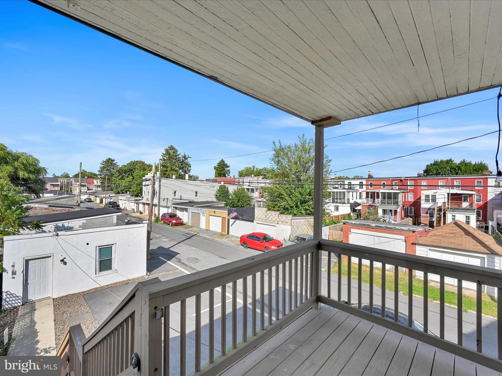 814 N SHIPPEN STREET