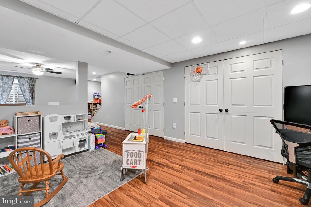 34 SILVER MAPLE CIRCLE