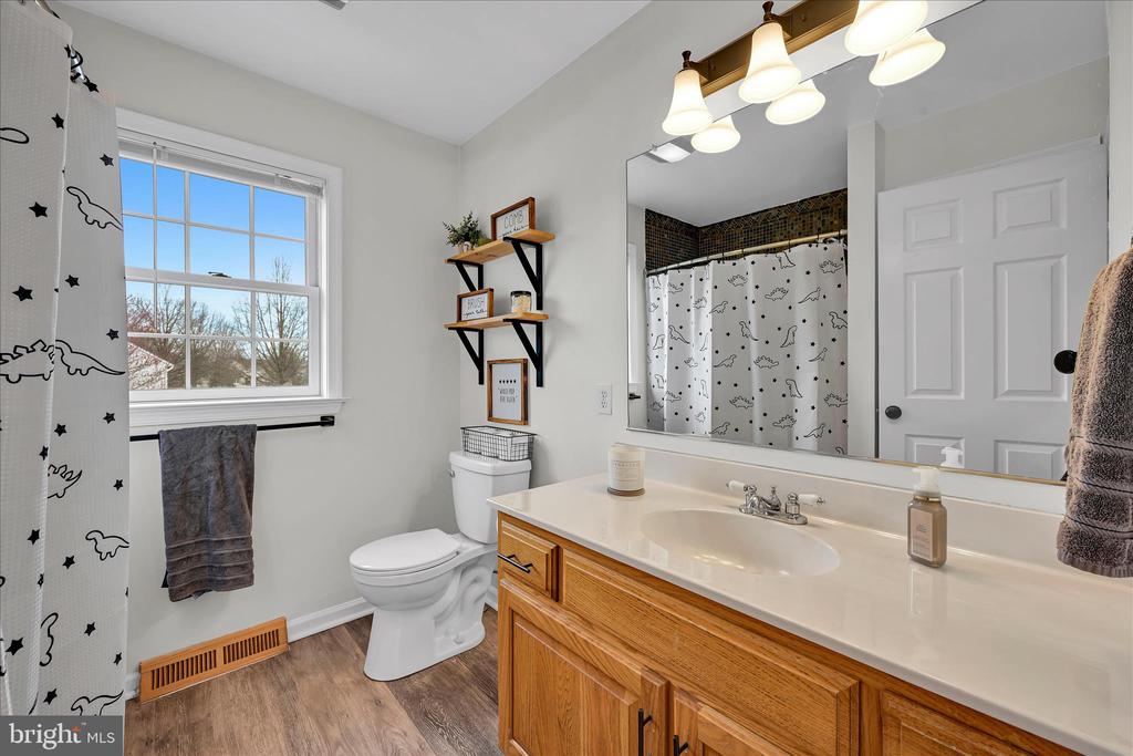 7 N BUTTERFLY DRIVE