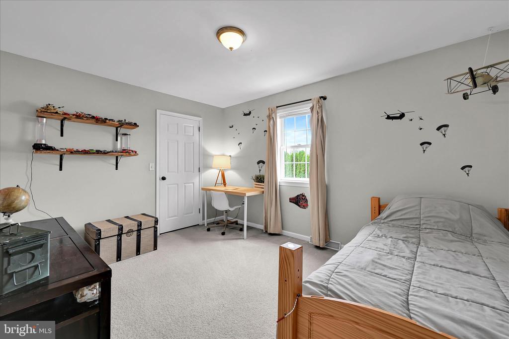 7 N BUTTERFLY DRIVE