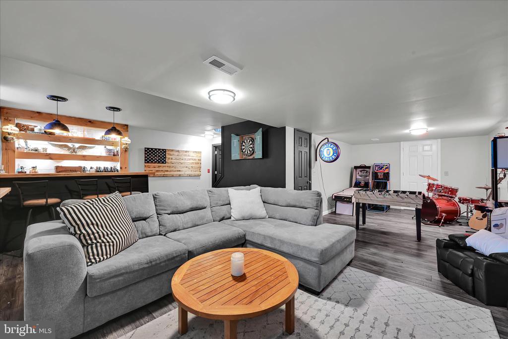 7 N BUTTERFLY DRIVE