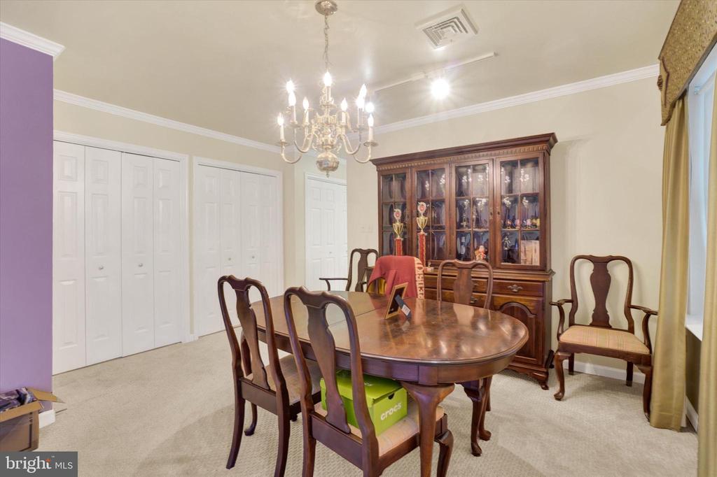 3258 FALCON LANE