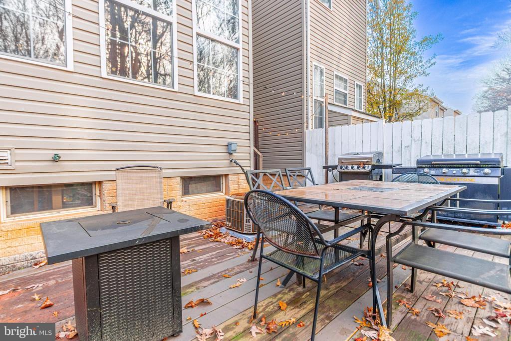 374 BRUAW DRIVE