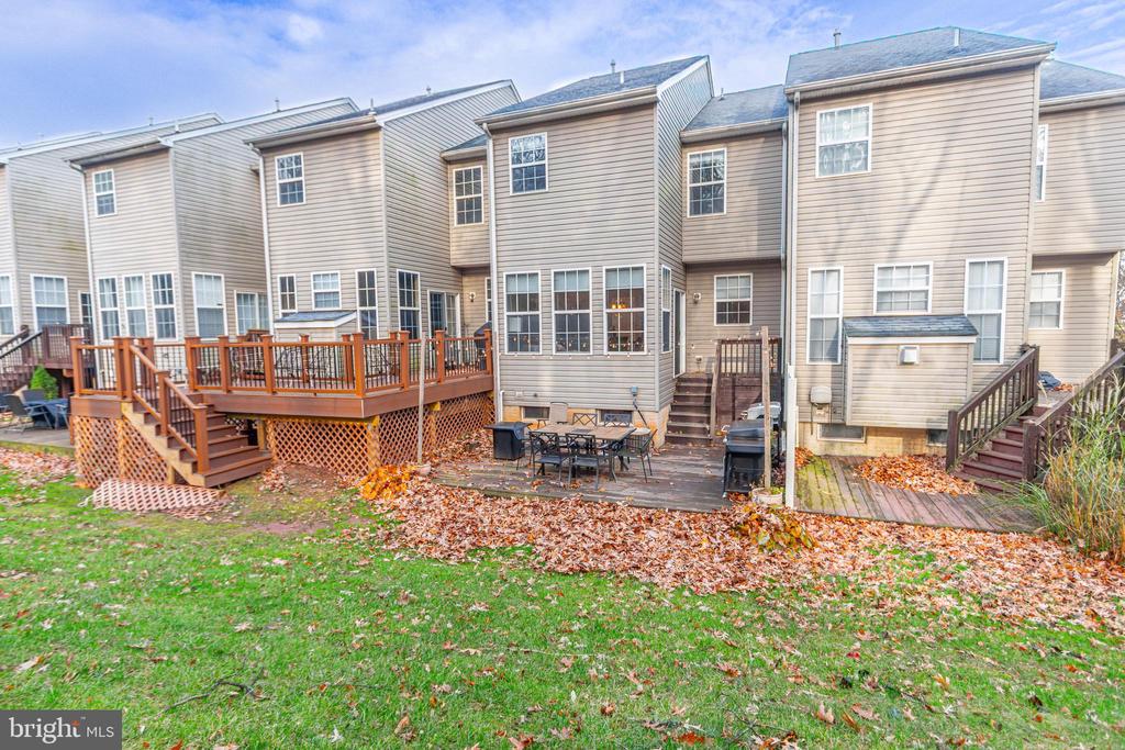374 BRUAW DRIVE