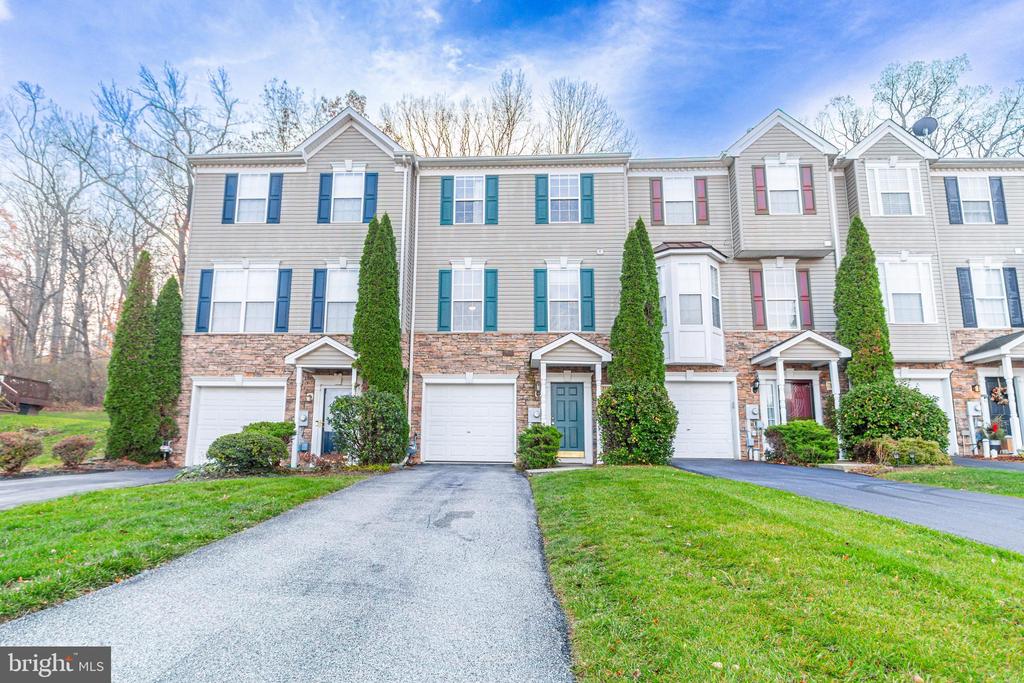 374 BRUAW DRIVE