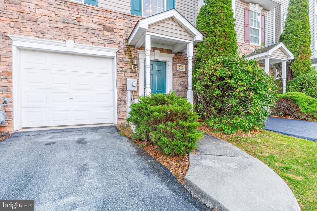 374 BRUAW DRIVE