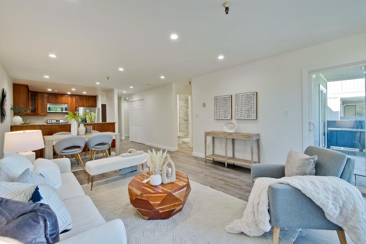 725 Mariposa AVE 203