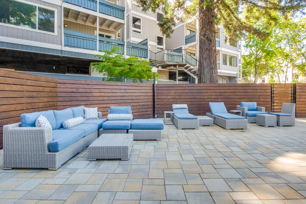 725 Mariposa AVE 203