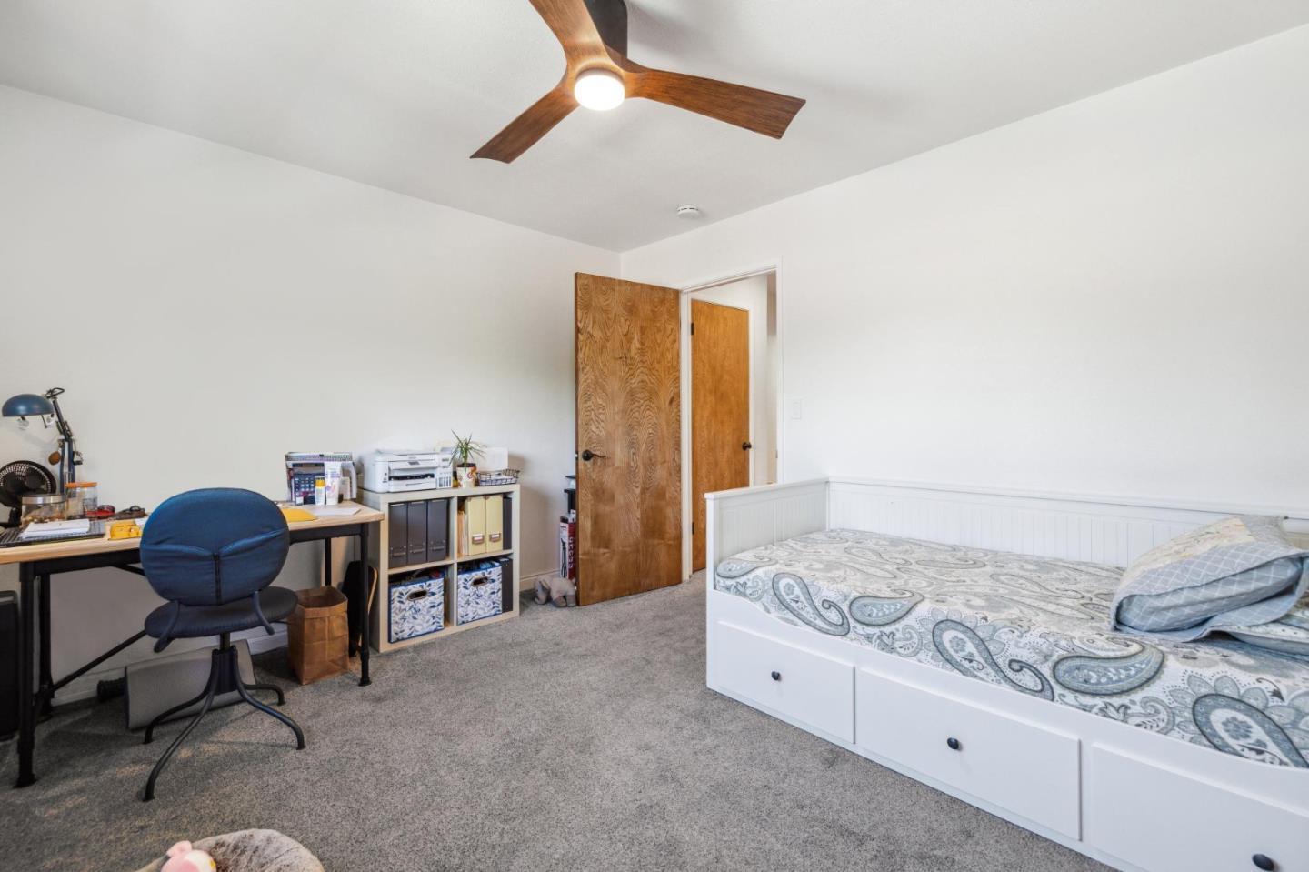 1503 Sierra ST