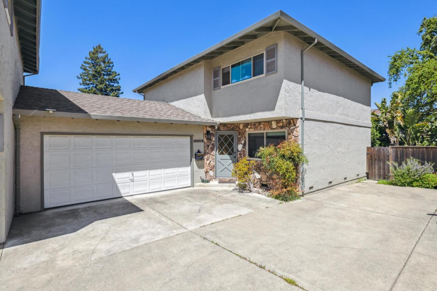 1503 Sierra ST
