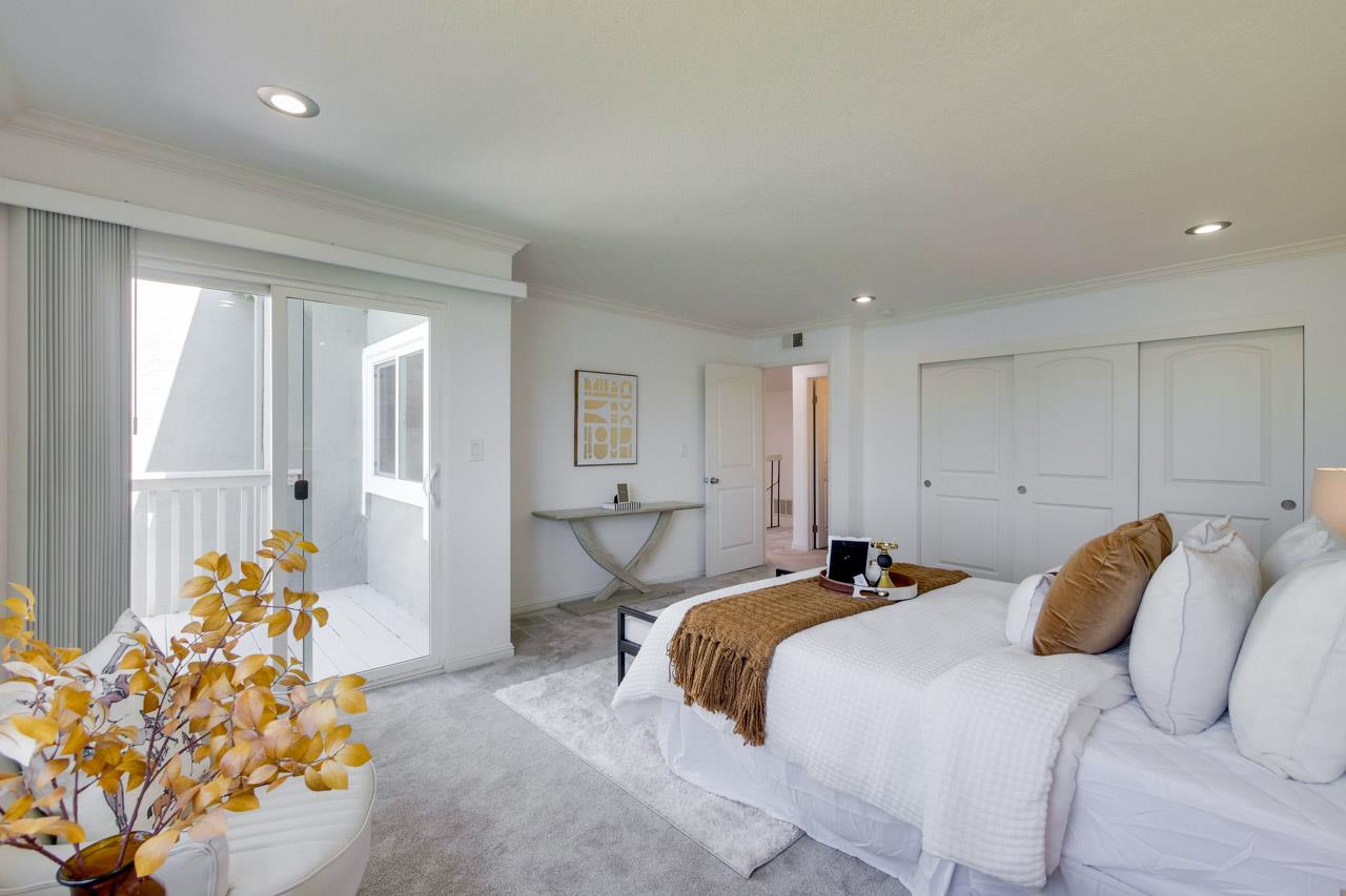 152 Beach Park BLVD