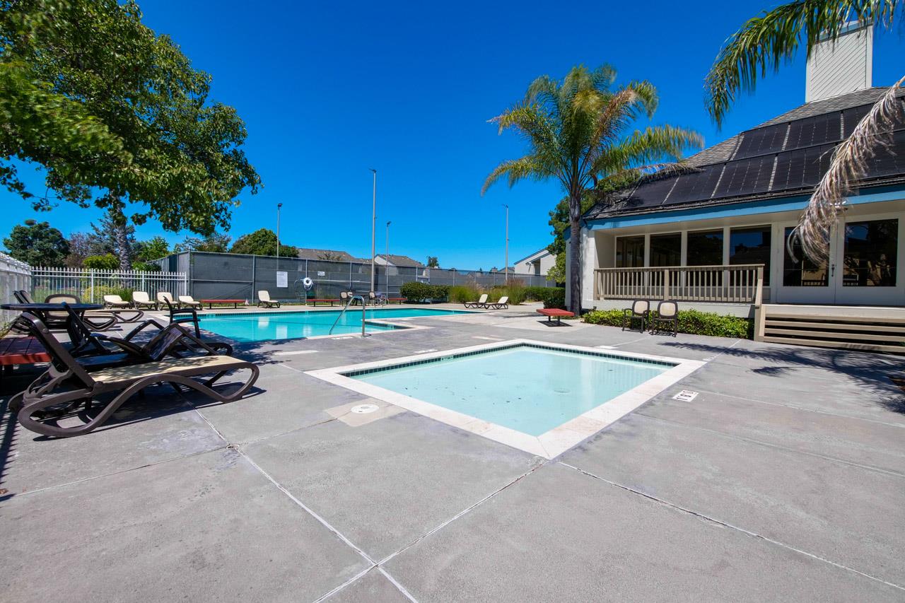 152 Beach Park BLVD