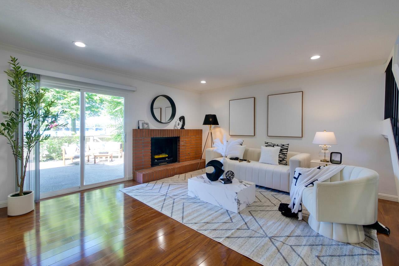 152 Beach Park BLVD