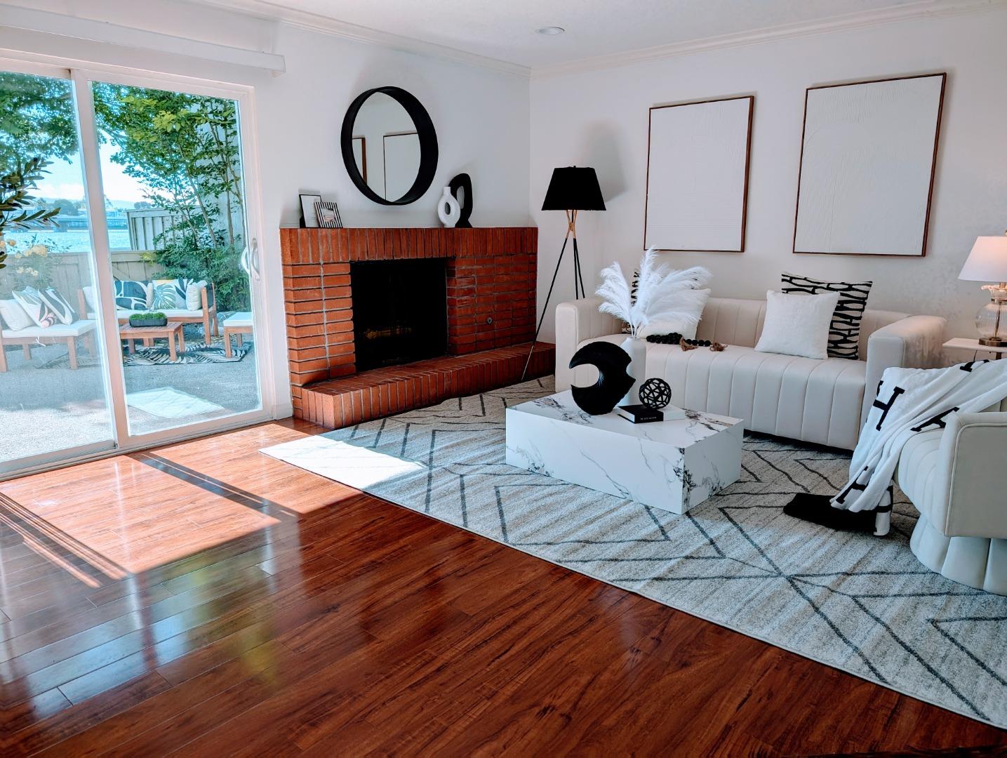 152 Beach Park BLVD