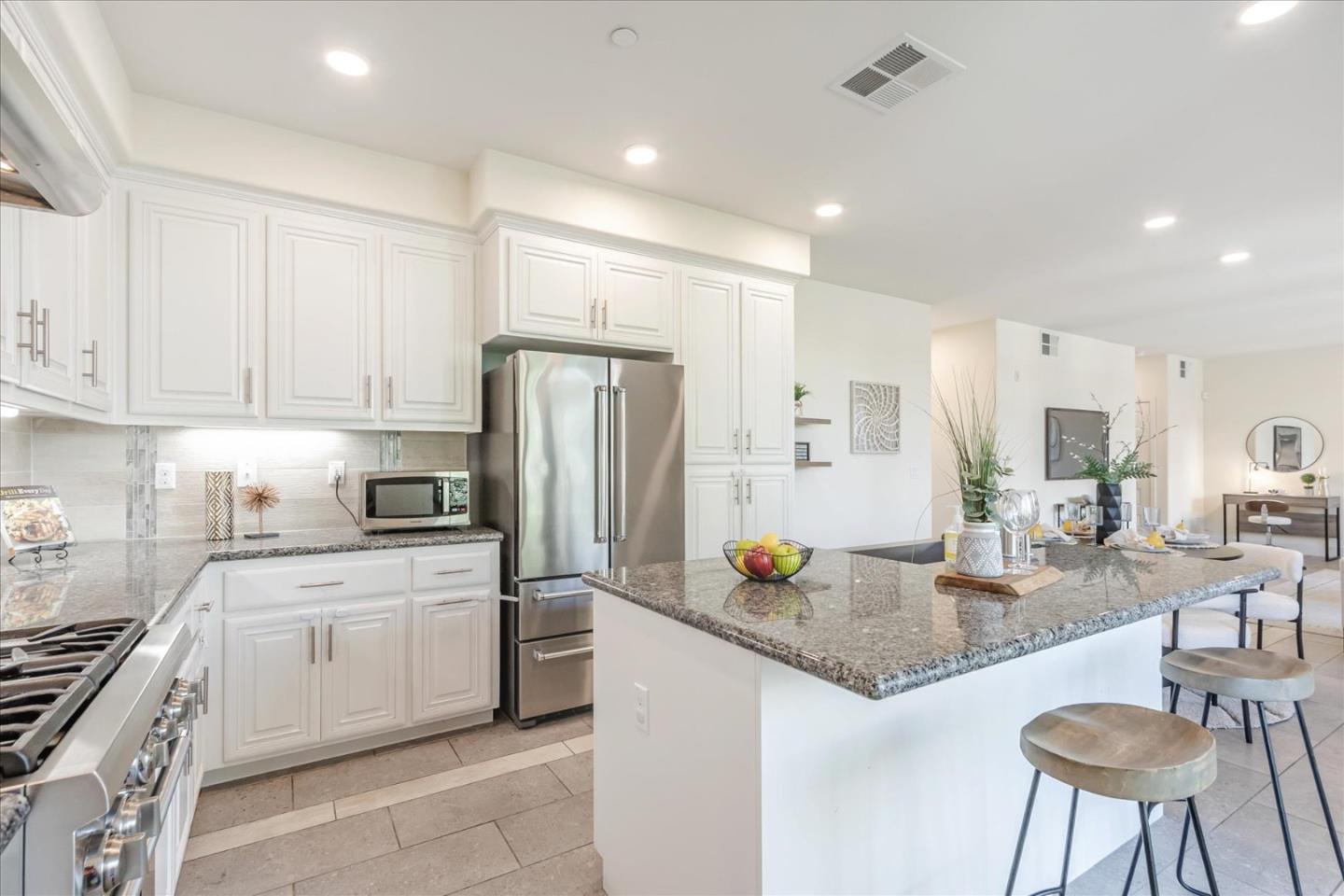 1653 Centre Pointe DR