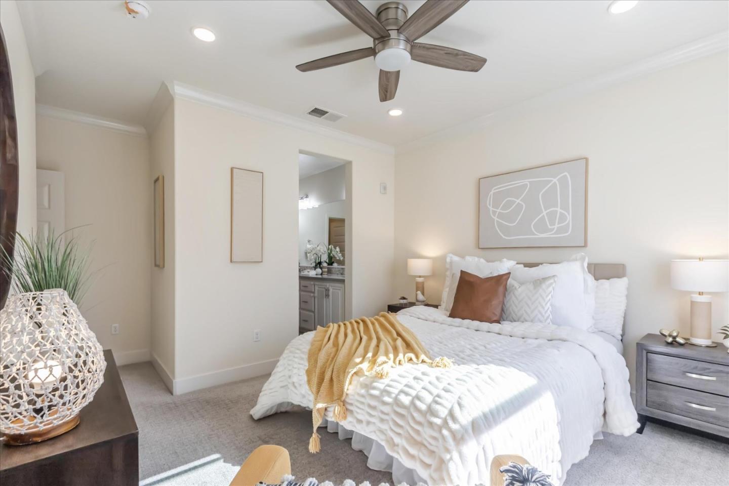 1653 Centre Pointe DR