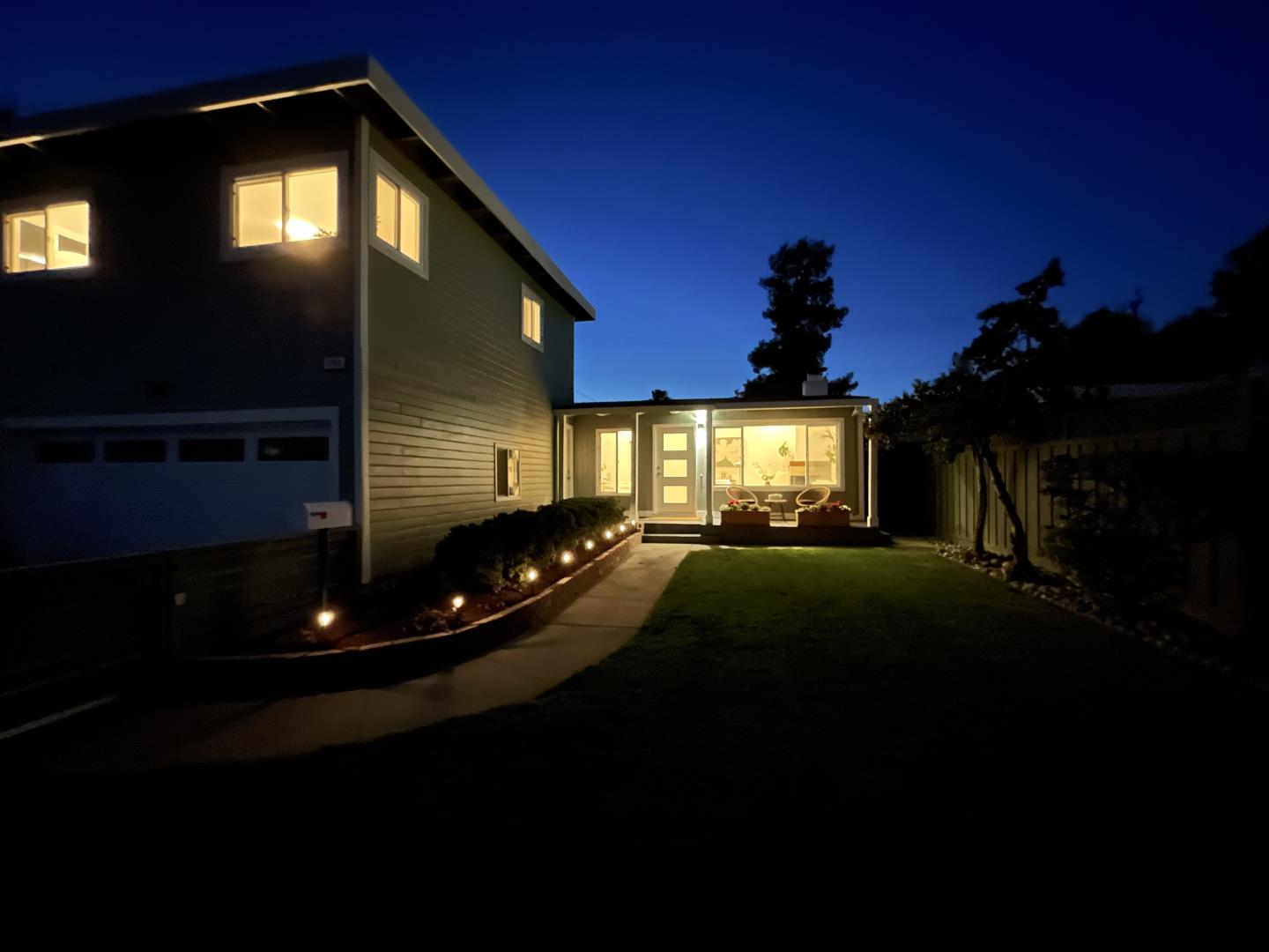 1743 Maxine Avenue