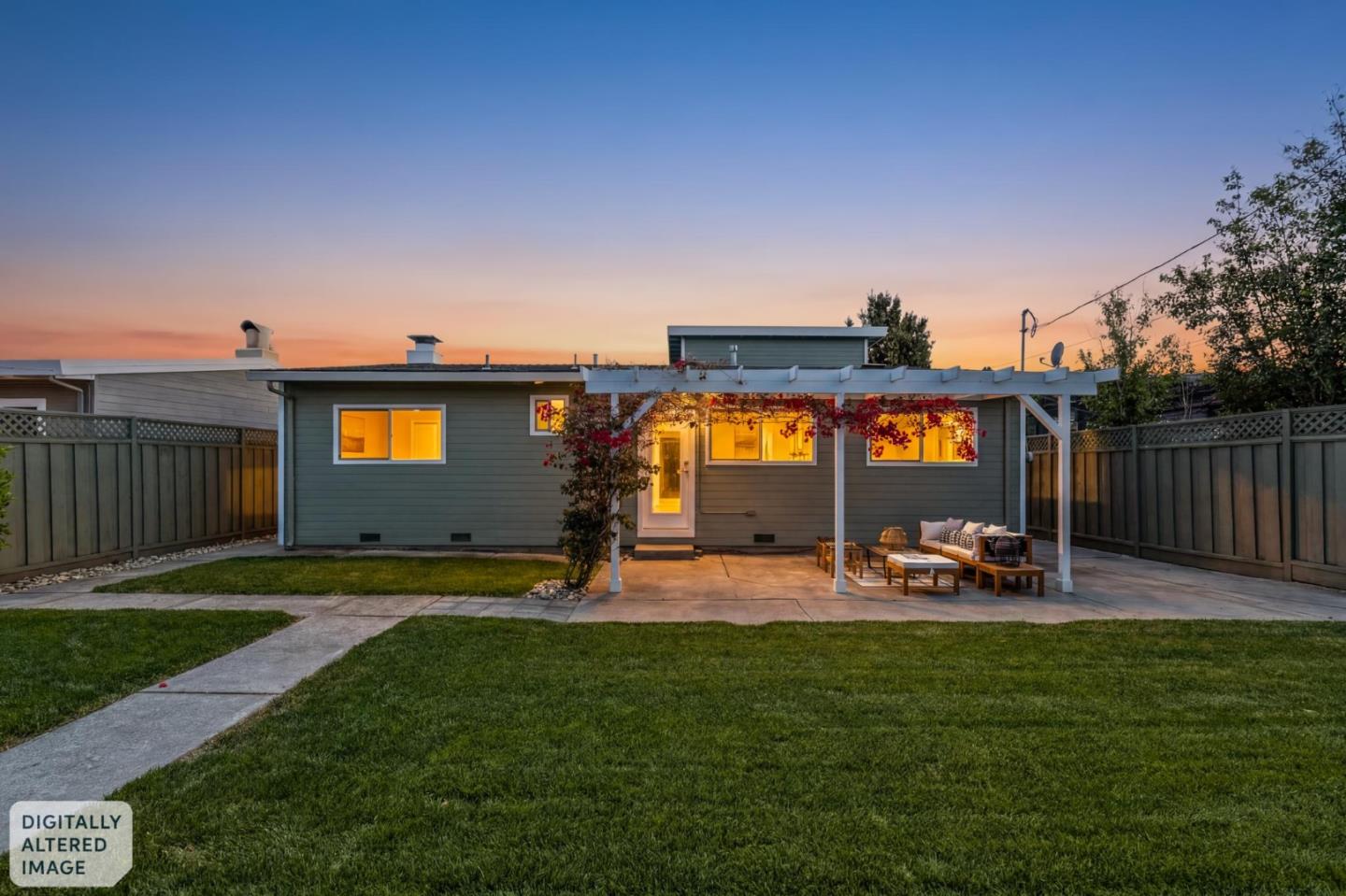 1743 Maxine Avenue