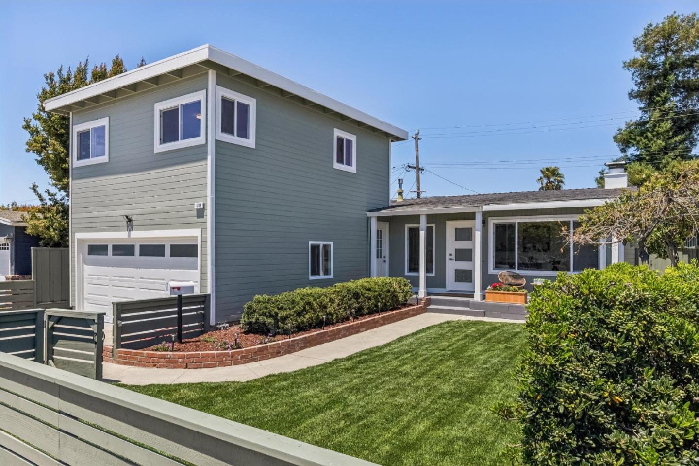 1743 Maxine Avenue