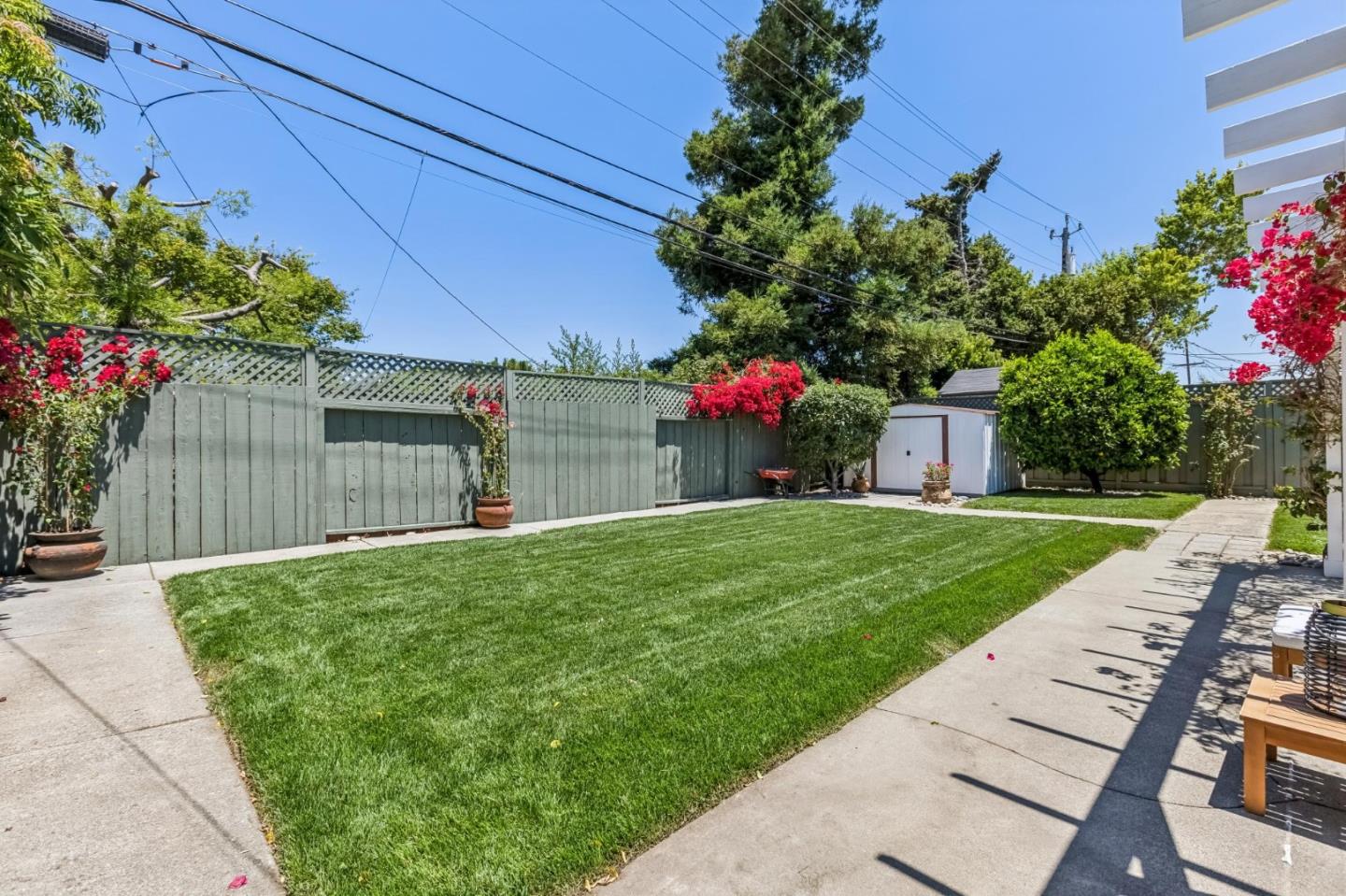 1743 Maxine Avenue