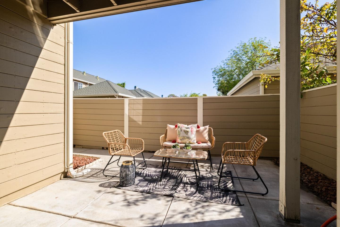 308 Treasure Island DR