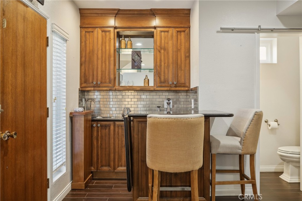 425 N Elena Avenue 2