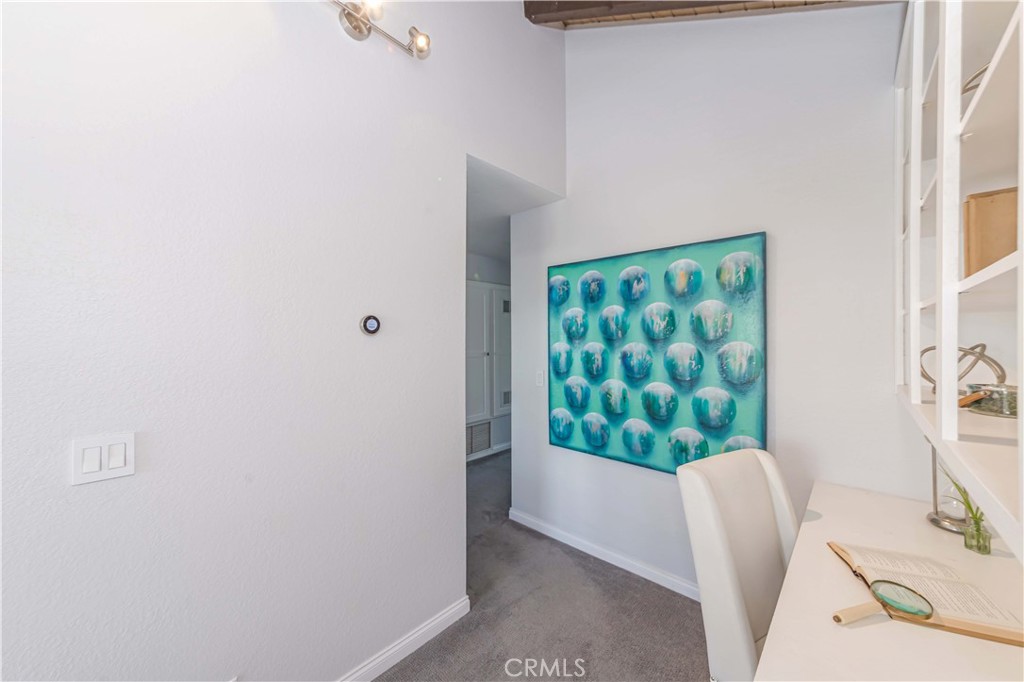 425 N Elena Avenue 2