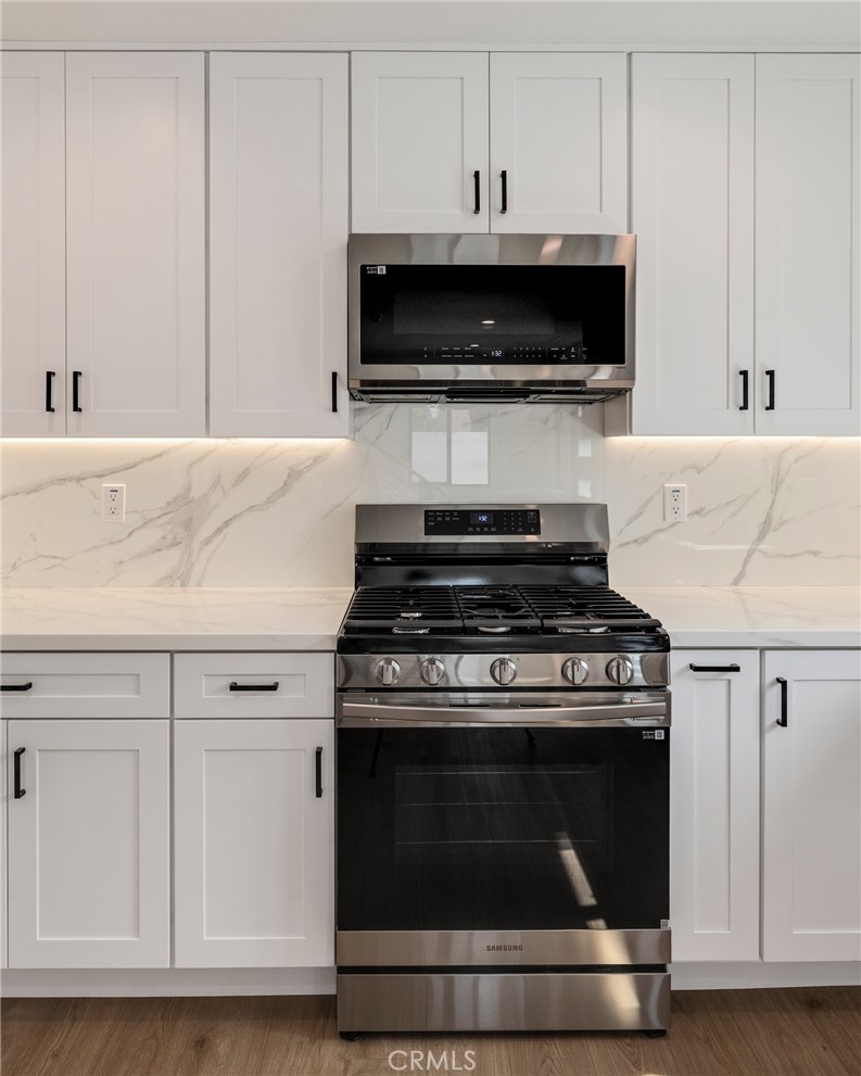 6037 Candlewood Street