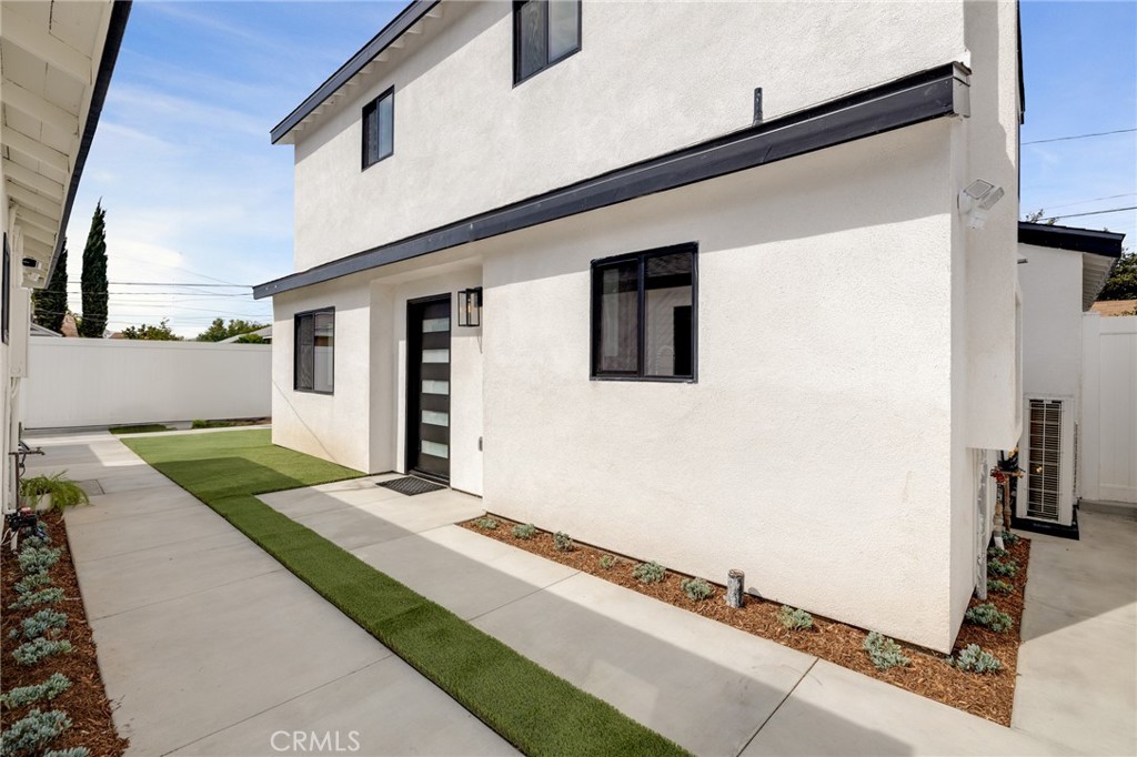 6037 Candlewood Street