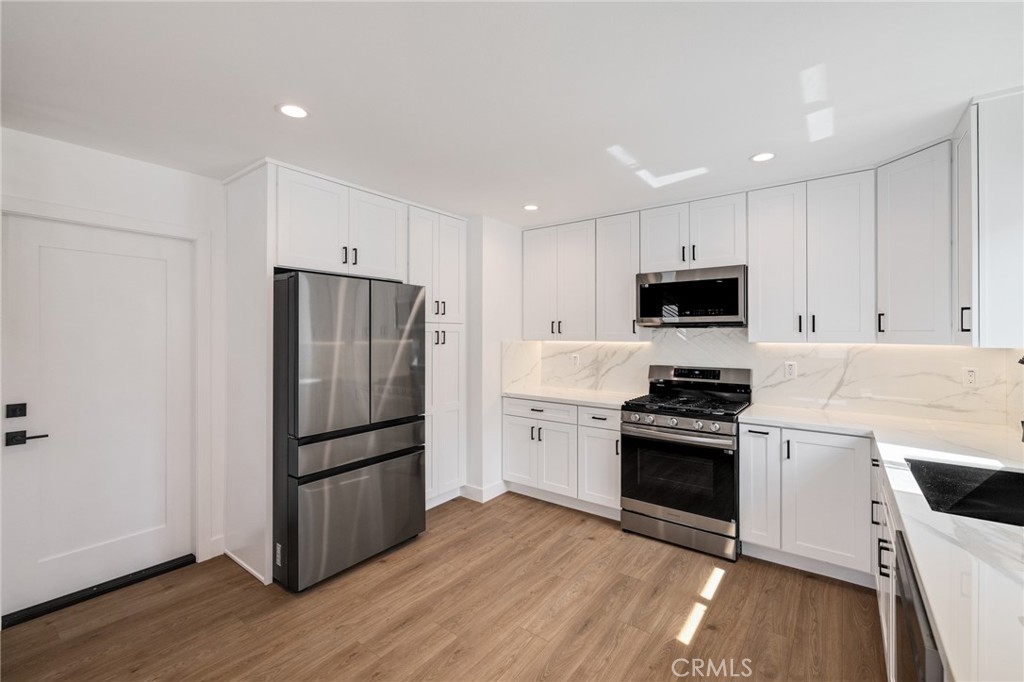 6037 Candlewood Street