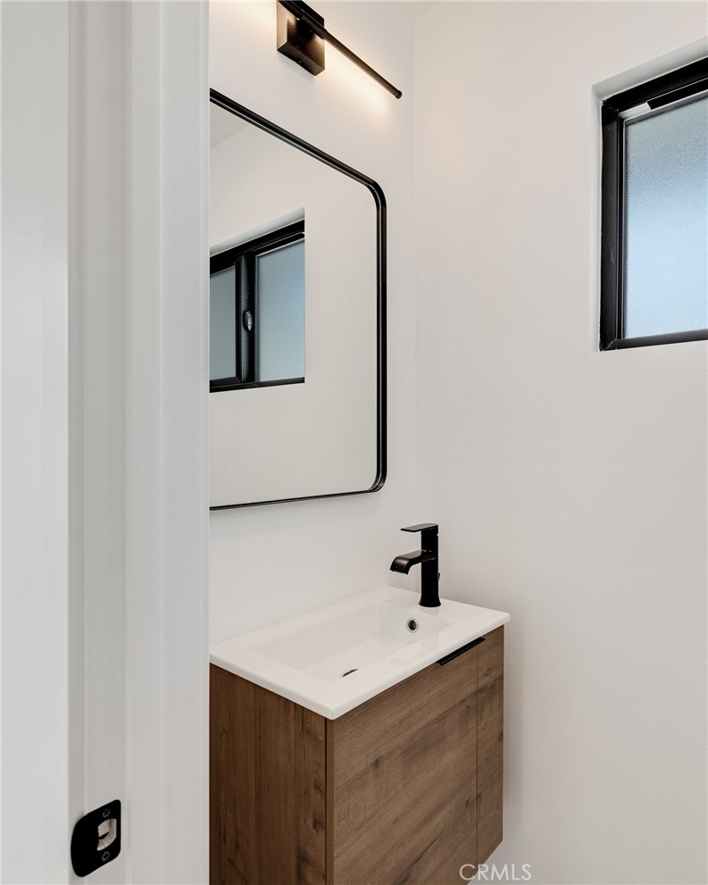 6037 Candlewood Street