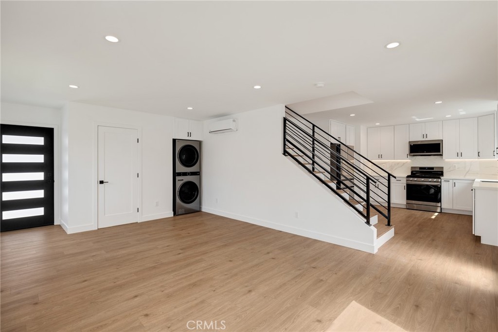 6037 Candlewood Street