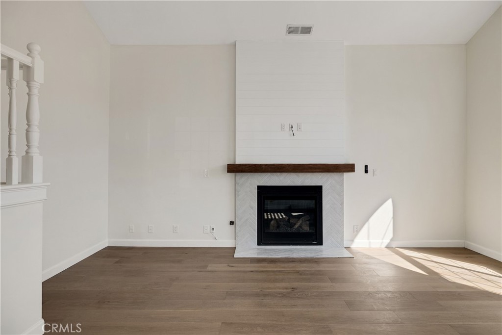 1917 Warfield Avenue A