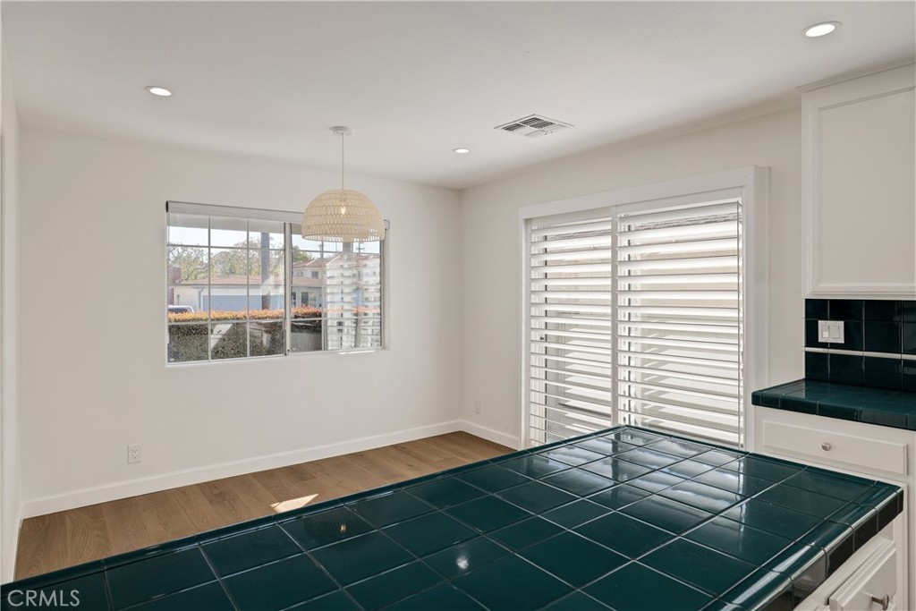 1917 Warfield Avenue A