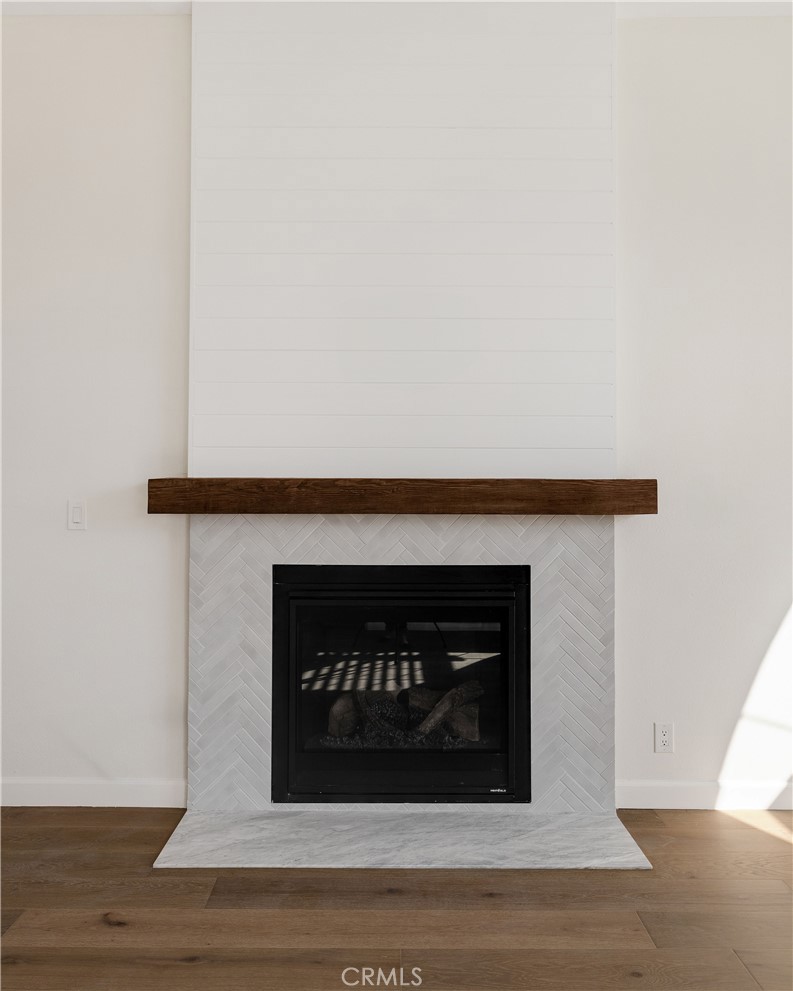 1917 Warfield Avenue A