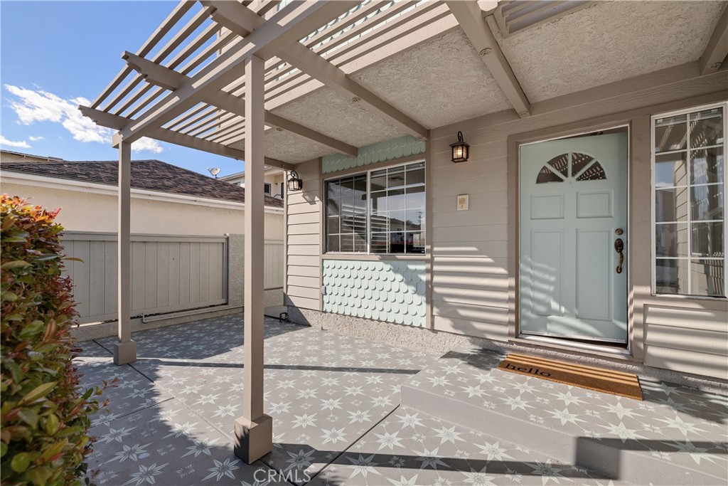 1917 Warfield Avenue A