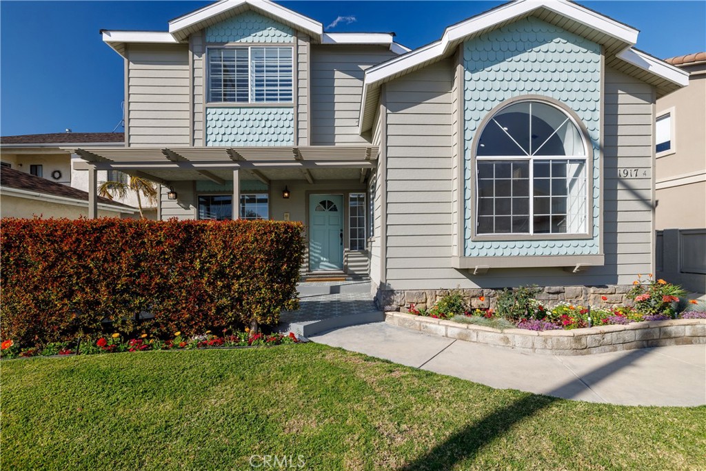 1917 Warfield Avenue A