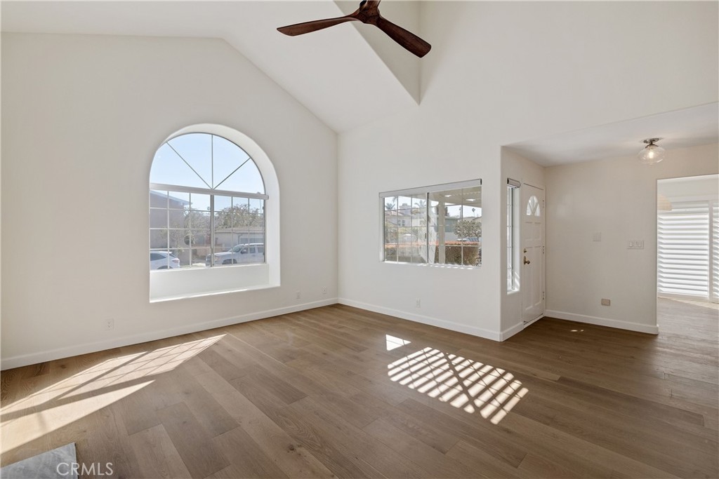 1917 Warfield Avenue A